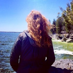 Meet your Posher, Julia